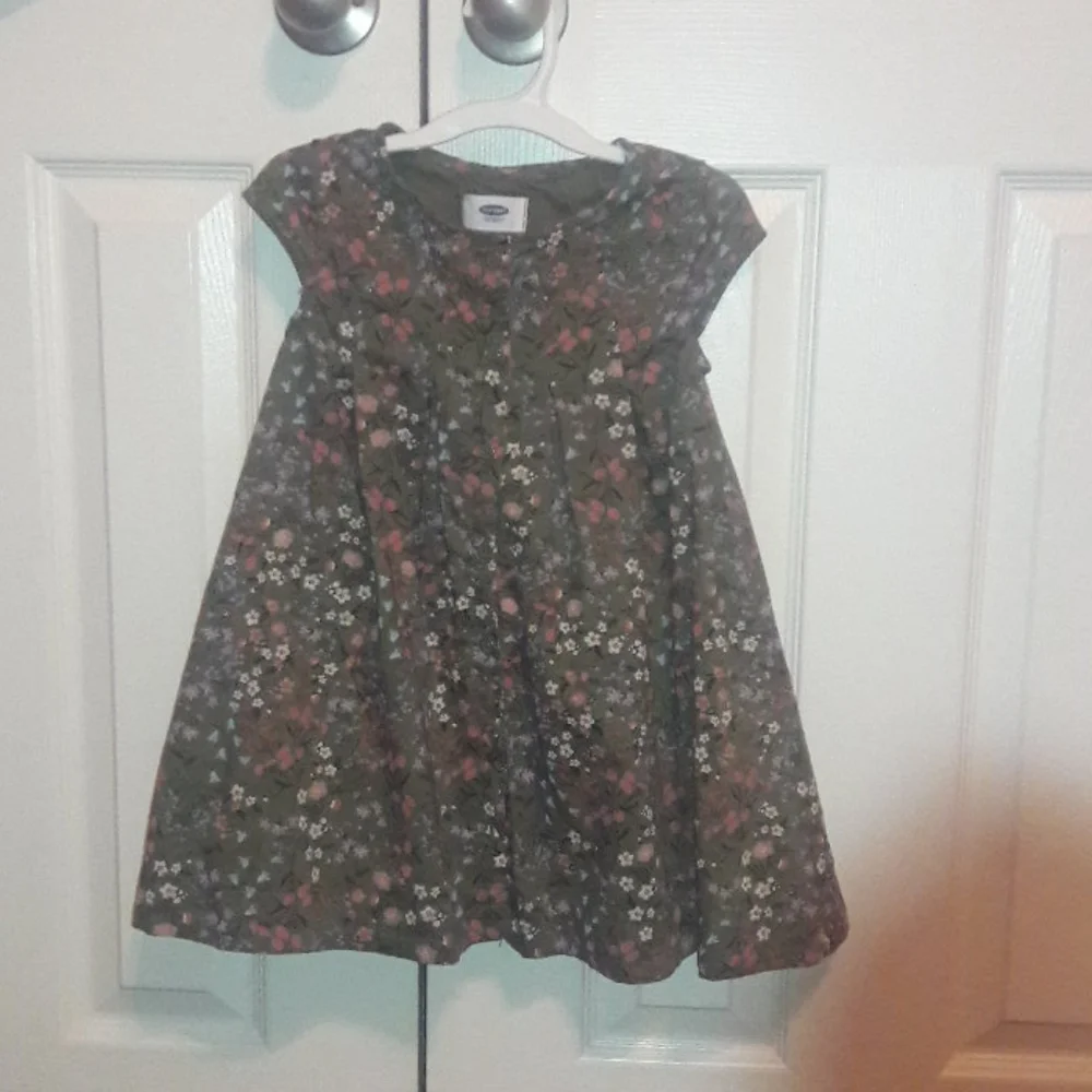 Old Navy big toddler dress. Shoes are not included